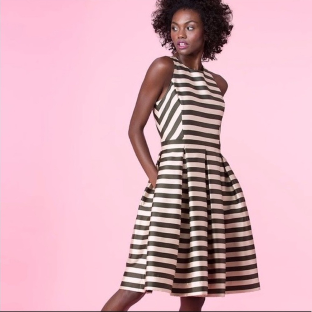 Lord &‎ Taylor 424 Fifth Dress